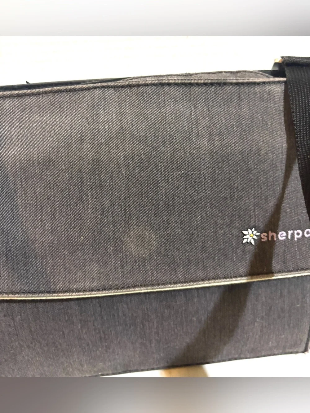 Sherpani unisex Black Gray Messenger Crossbody Bag